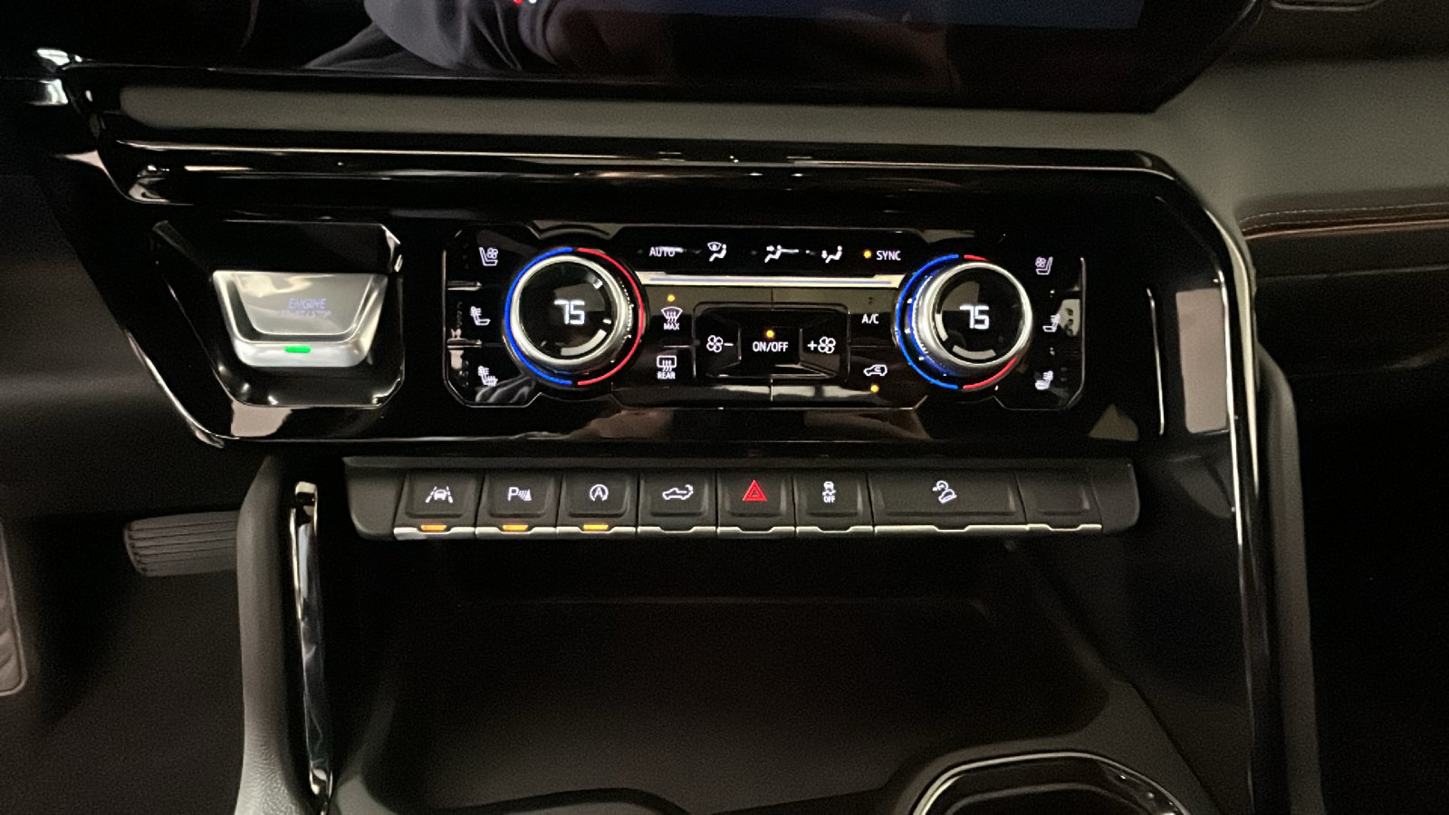New 2026 GMC Sierra 1500 AT4 w/ AT4 Premium Package AWD/4WD image 26