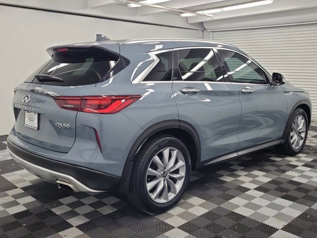 Used 2022 INFINITI QX50 Luxe FWD image 6