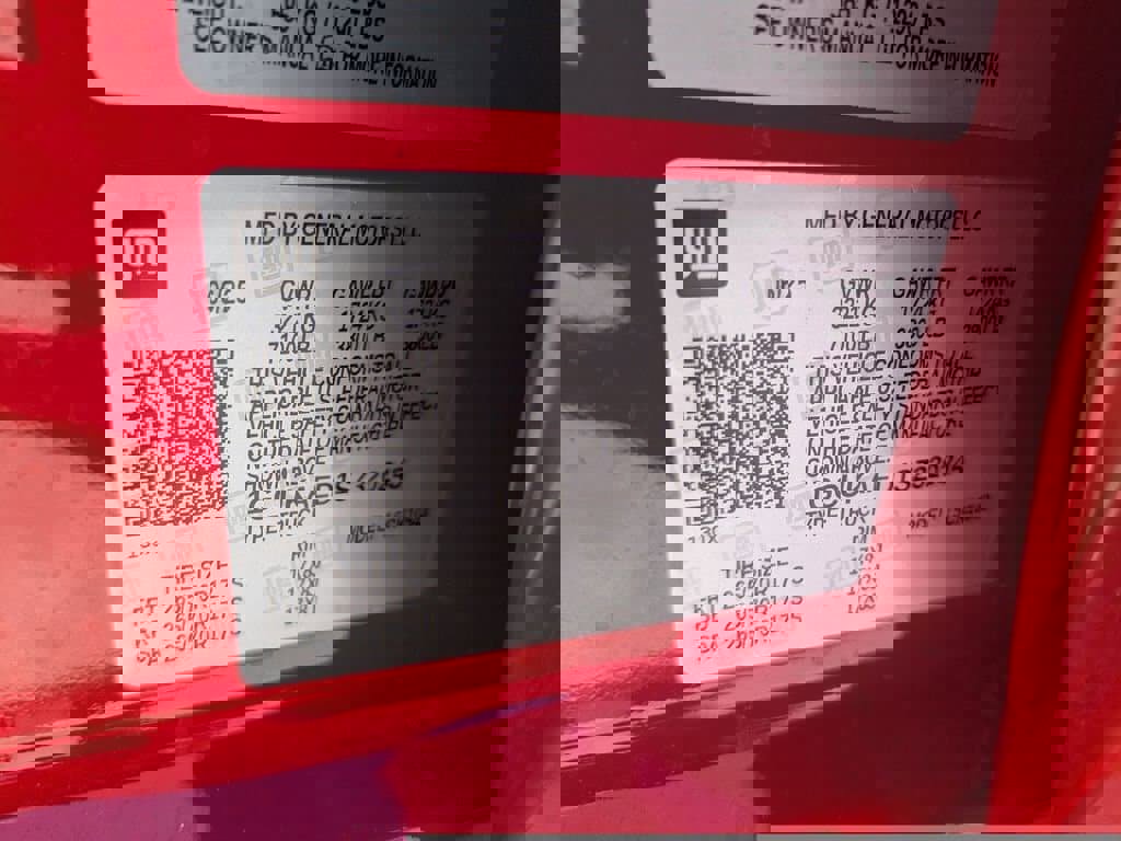 Certified 2025 Chevrolet Silverado 1500 W/T w/ Z71 Off-Road Package image 31