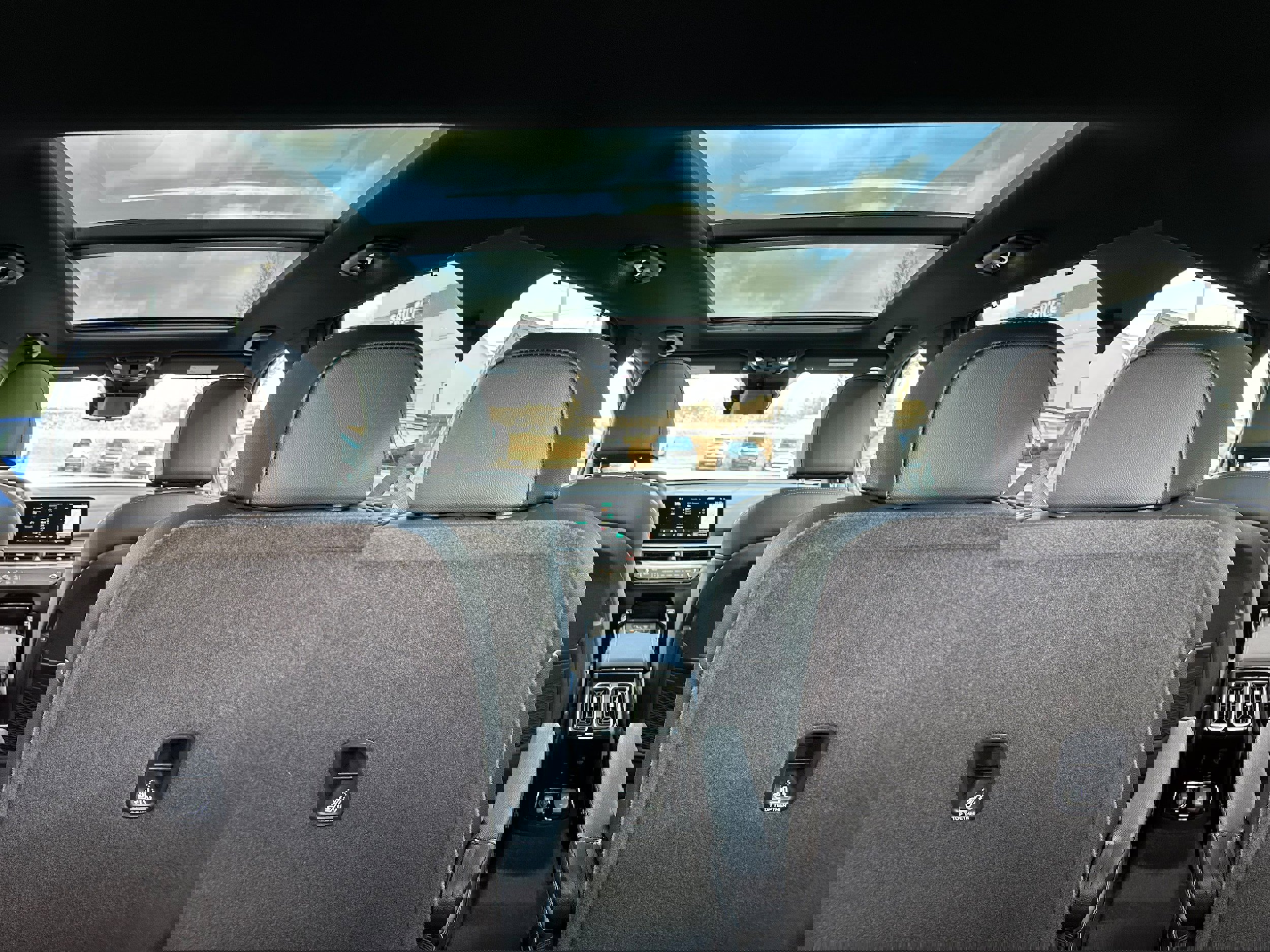 New 2026 Kia Sorento SX Prestige image 11