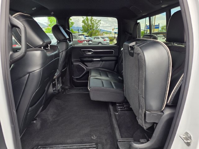 Used 2025 RAM 1500 Laramie AWD/4WD image 16