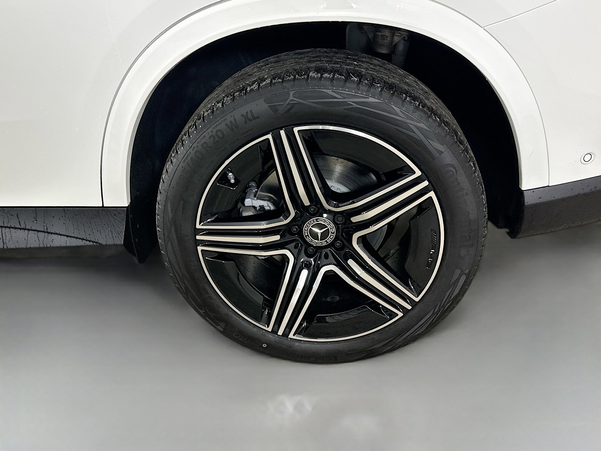 Used 2026 Mercedes-Benz GLC 300 4MATIC image 40
