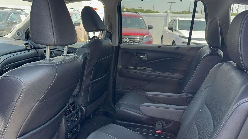Used 2017 Honda Pilot Elite image 38