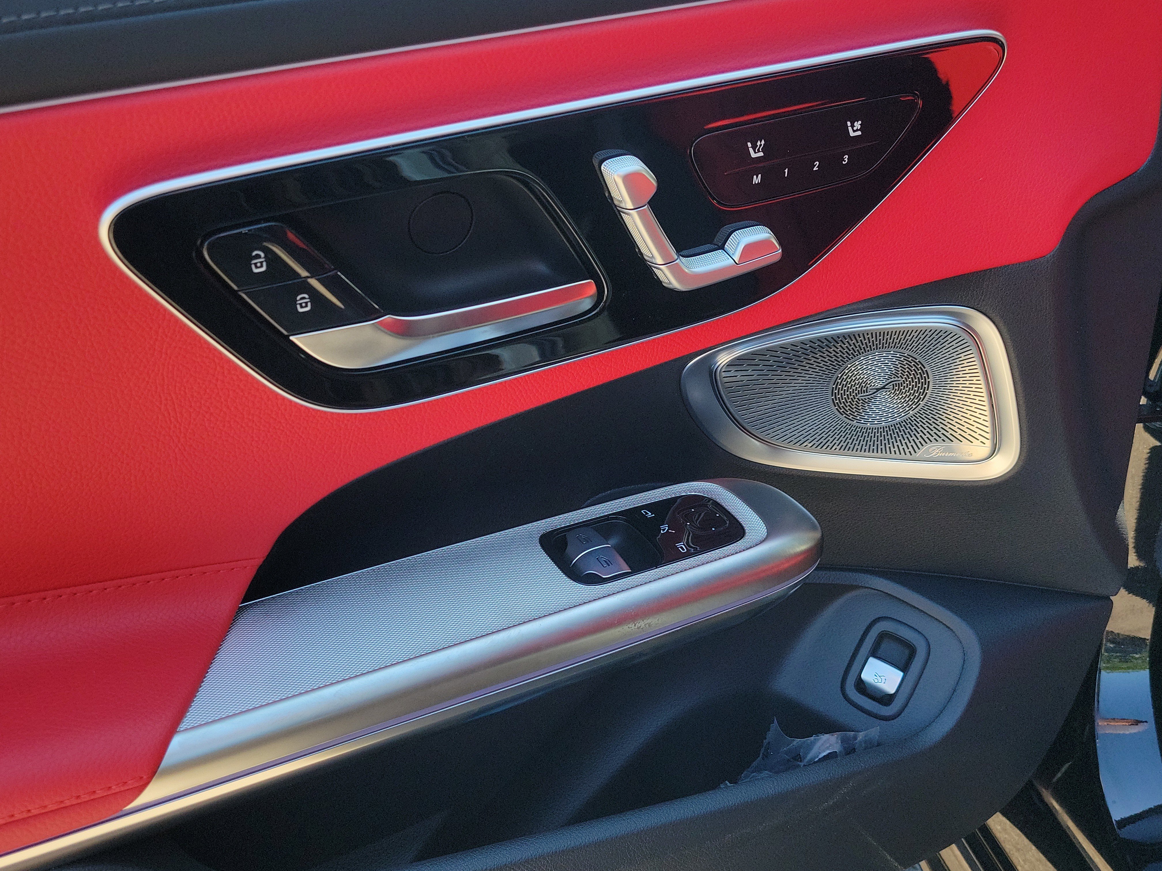 New 2026 Mercedes-Benz CLE 300 4MATIC Coupe image 12
