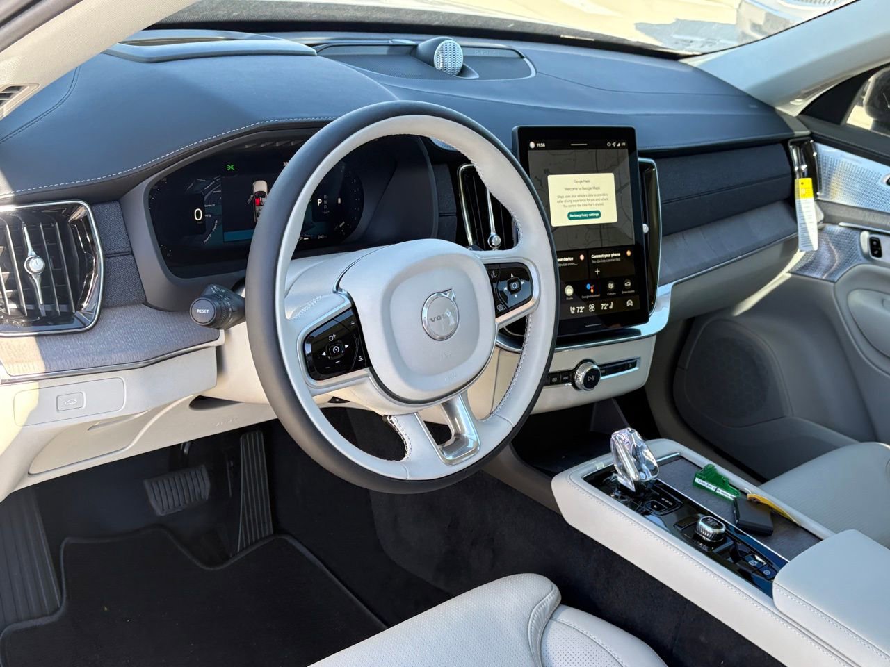 New 2026 Volvo XC90 B6 Ultra w/ Protection Package Premier image 12