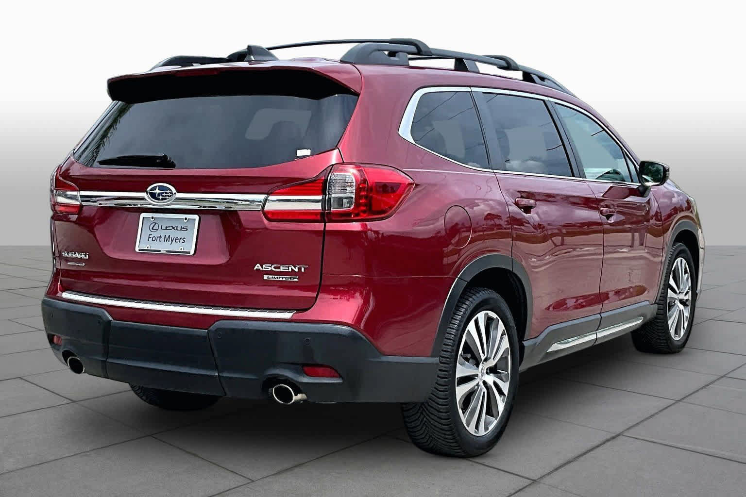 Used 2019 Subaru Ascent Limited w/ Popular Package #3 AWD/4WD image 13
