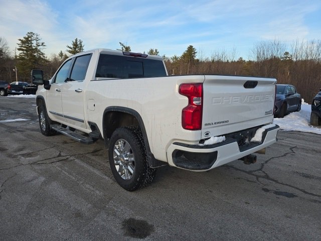 Used 2024 Chevrolet Silverado 3500 High Country image 3