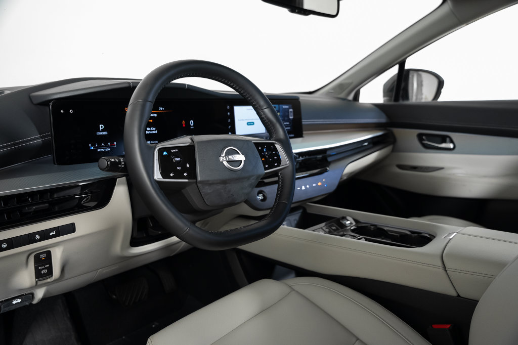 Used 2025 Nissan Murano SL AWD/4WD image 25