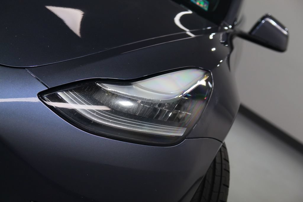 Used 2020 Tesla Model 3 Performance AWD/4WD image 11