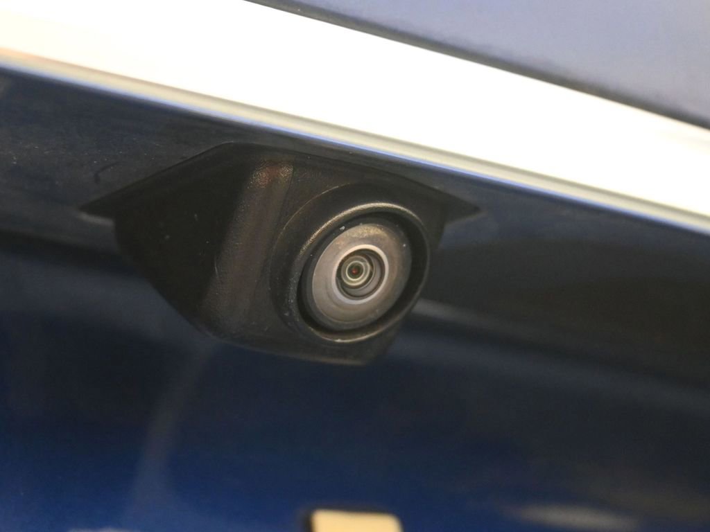 Certified 2023 Cadillac XT5 Luxury image 23