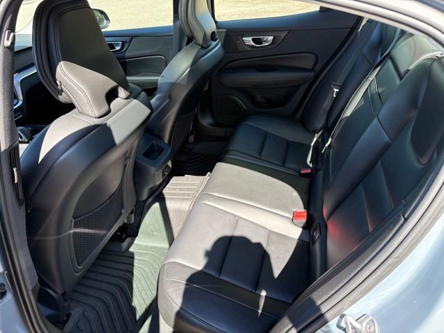 Used 2024 Volvo S60 B5 Core AWD/4WD image 14