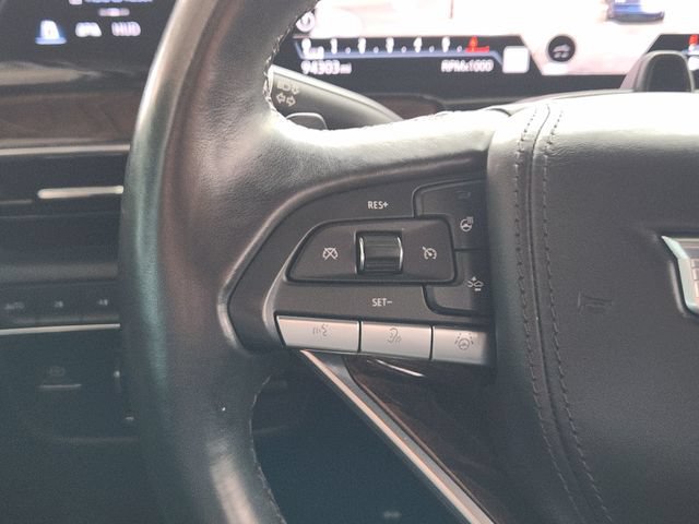 Used 2022 Cadillac Escalade Premium Luxury Platinum AWD/4WD image 29