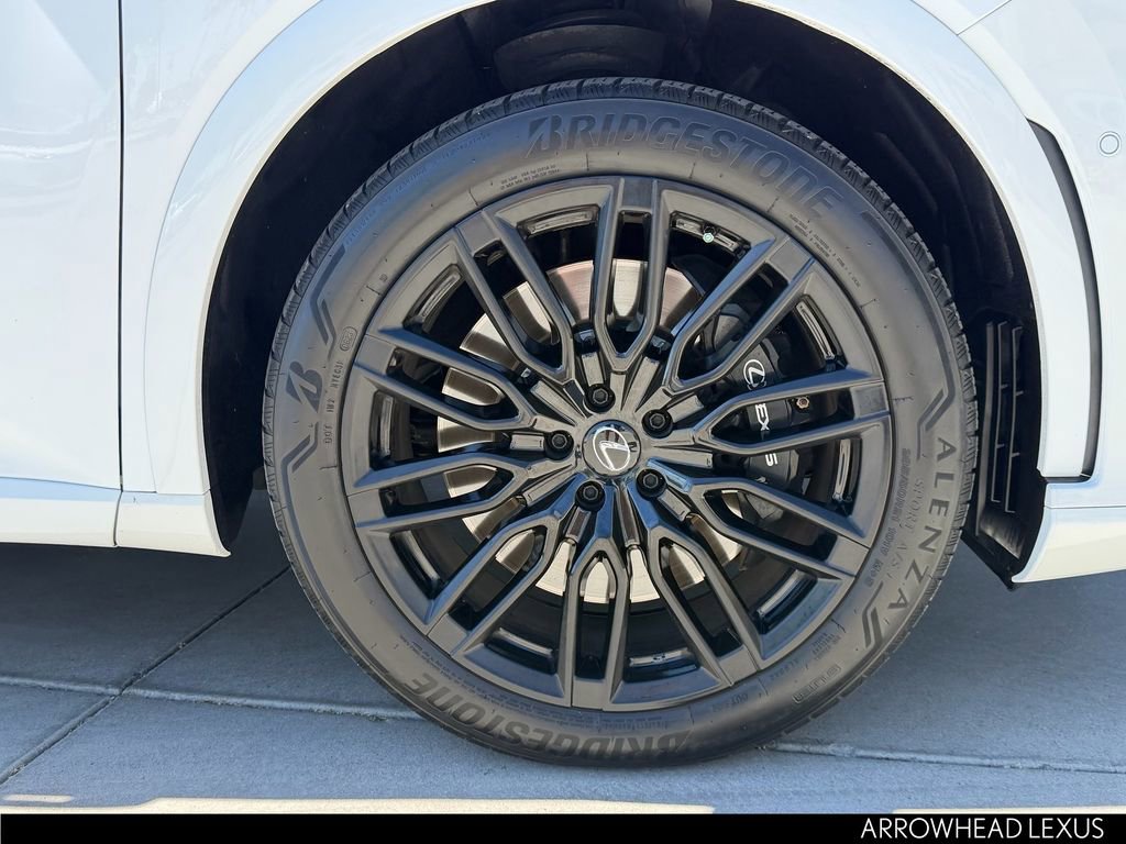 Used 2023 Lexus RX 500h F Sport w/ Accessory Package (Z1) image 11