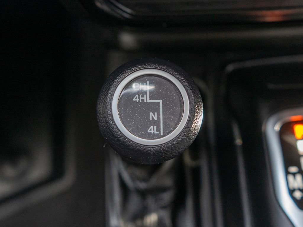 Used 2021 Jeep Wrangler Sport AWD/4WD image 24
