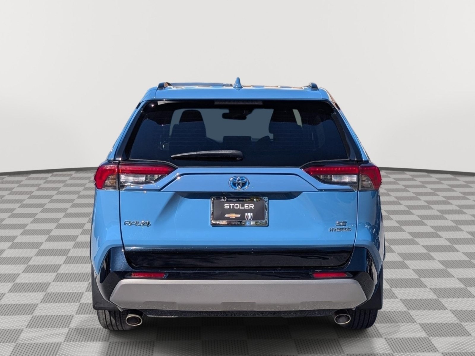 Used 2022 Toyota RAV4 SE w/ Convenience Package AWD/4WD image 4