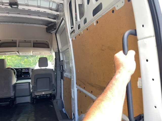 Used 2019 Nissan NV 2500 SV image 11