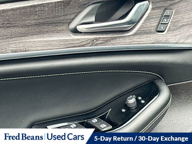 Used 2024 Jeep Grand Cherokee Overland image 19