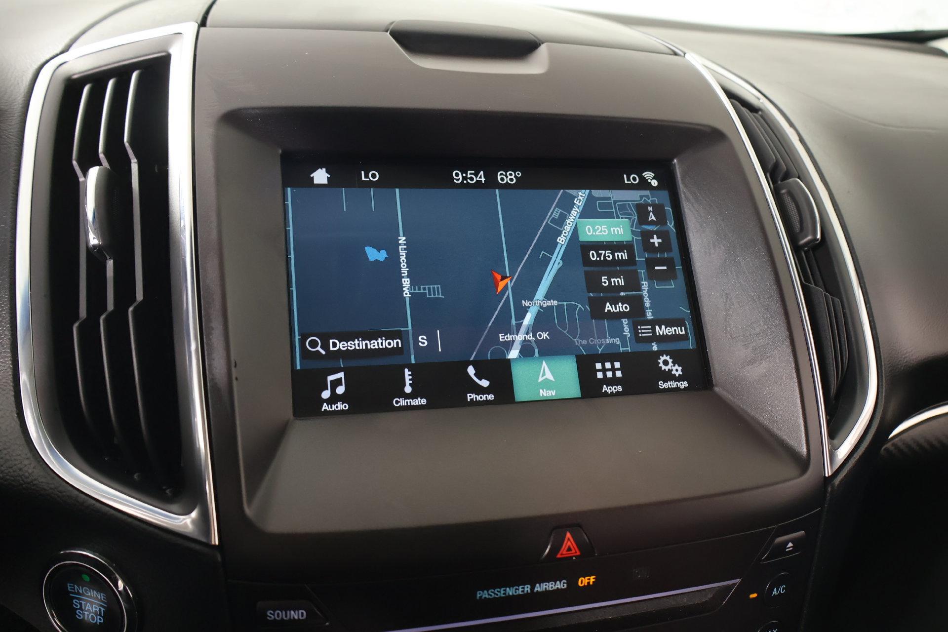 Used 2018 Ford Edge Sport w/ Technology Package AWD/4WD image 7