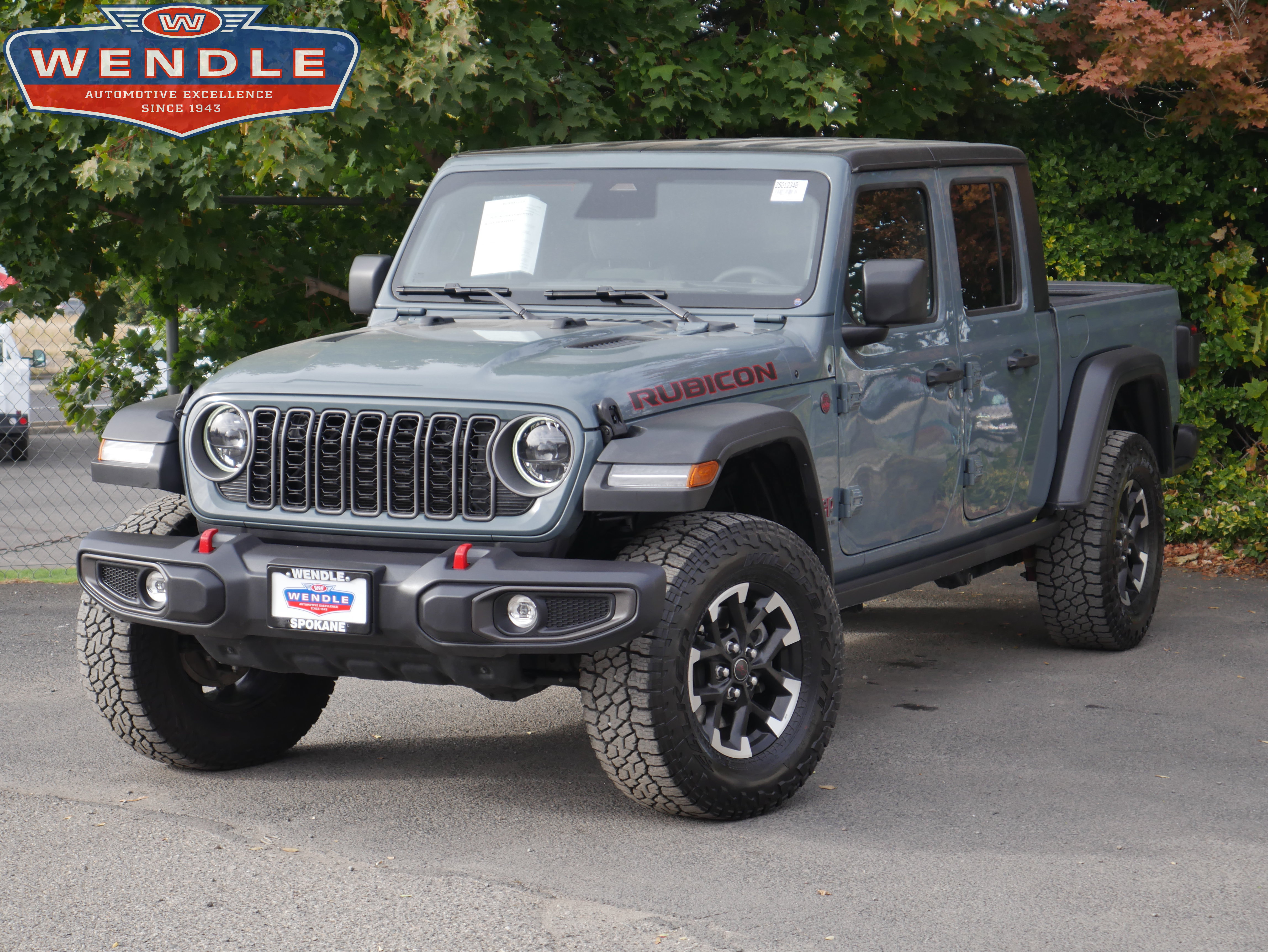 Used 2026 Jeep Gladiator Rubicon AWD/4WD image 1
