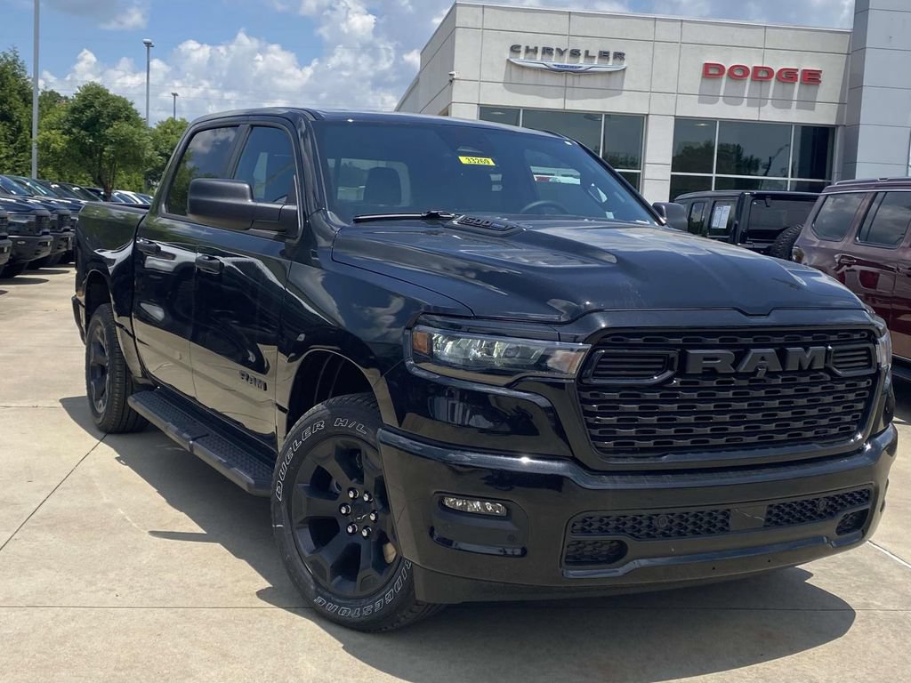 New 2026 RAM 1500 Express AWD/4WD image 30