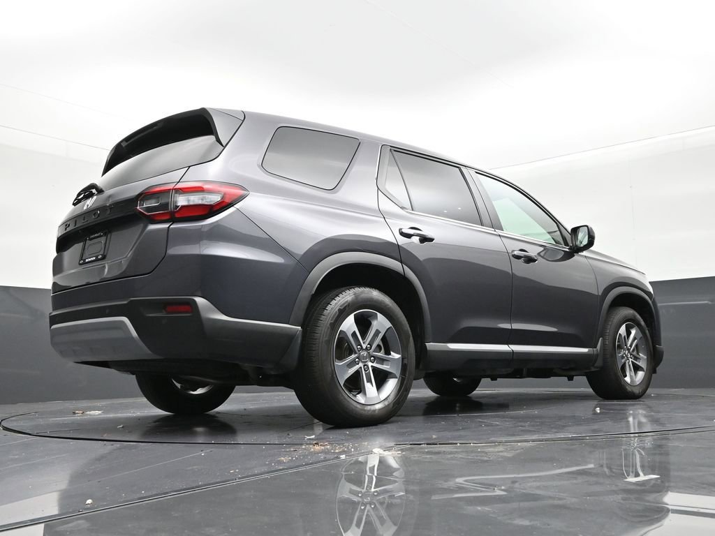 Used 2025 Honda Pilot EX-L image 22