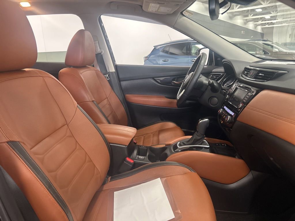 Used 2019 Nissan Rogue SL w/ Premium Package AWD/4WD image 13