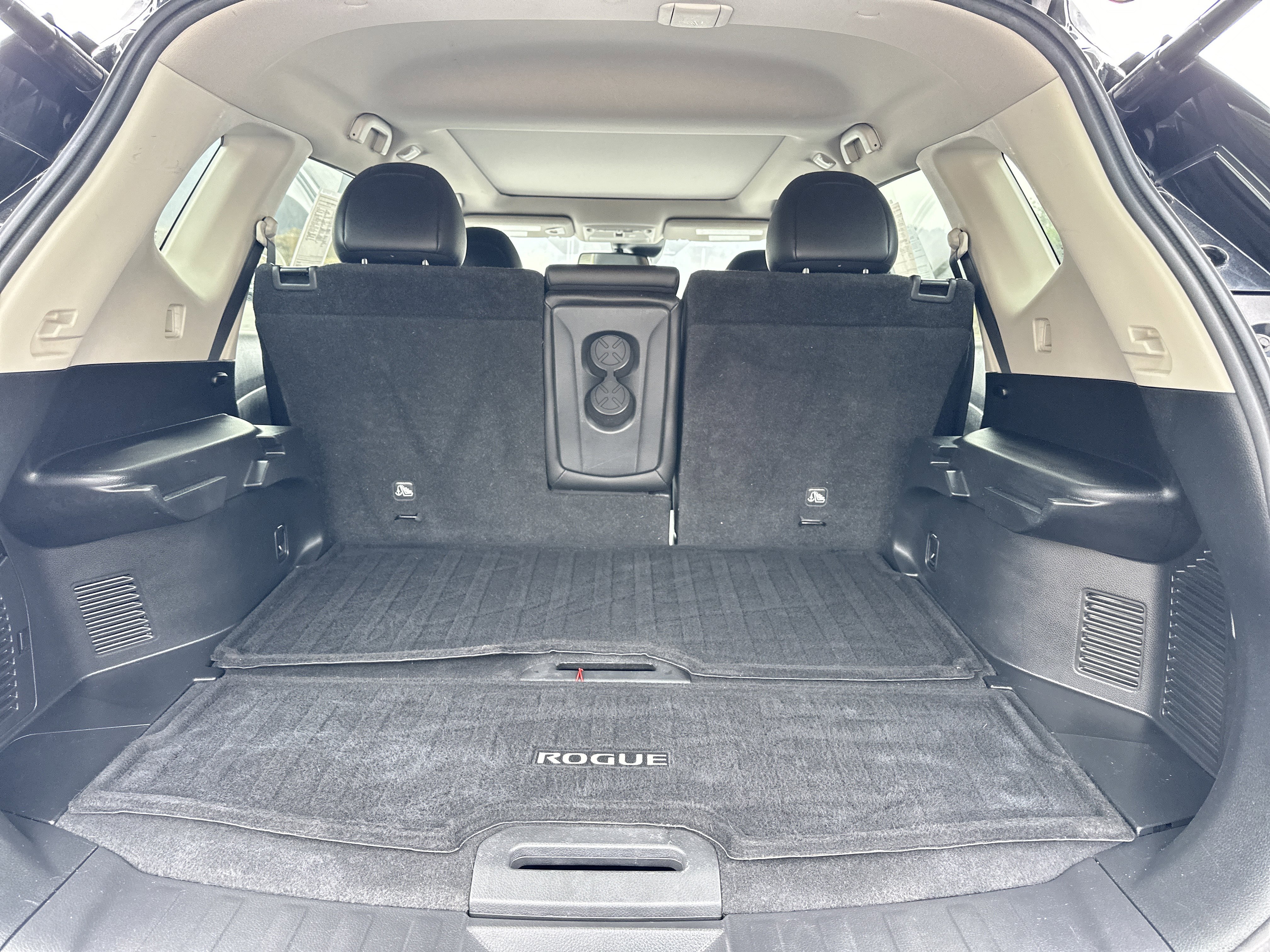 Used 2020 Nissan Rogue SL w/ Premium Package image 7