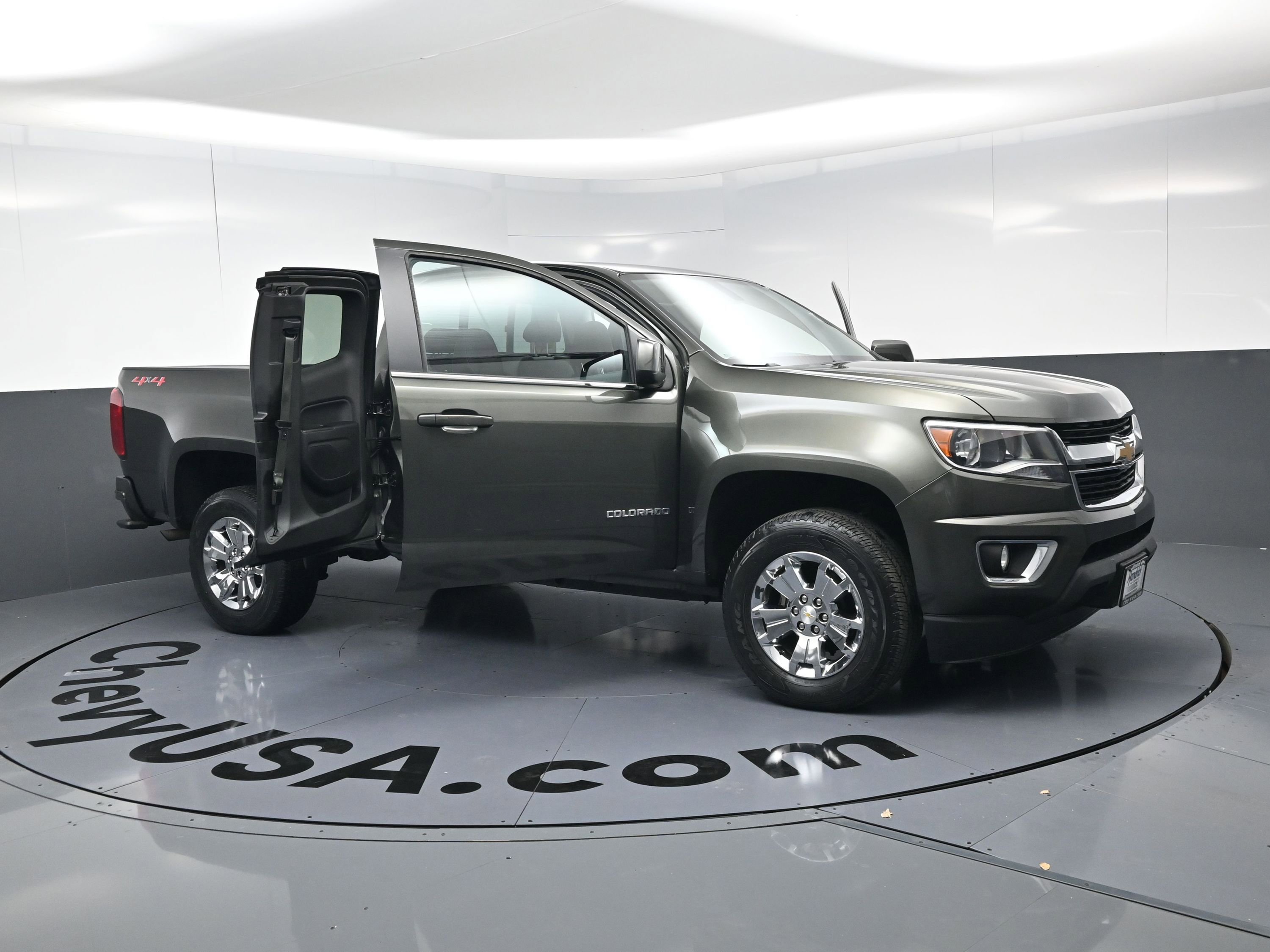 Used 2018 Chevrolet Colorado LT w/ LT Convenience Package image 23