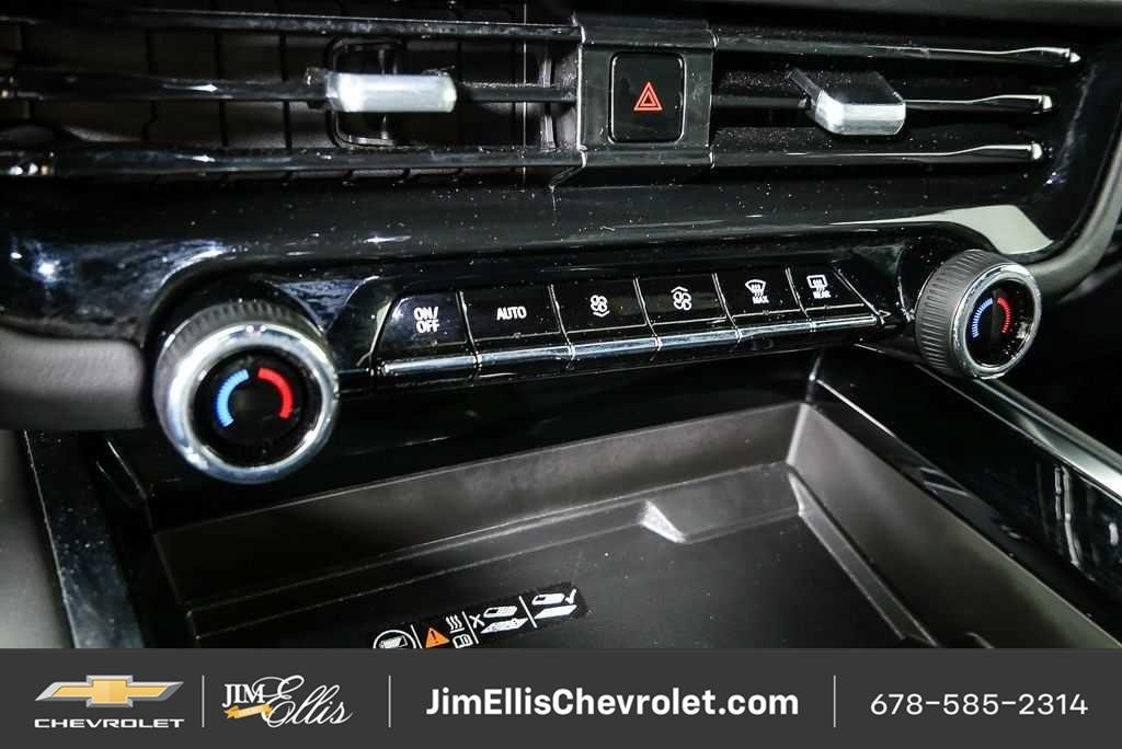Certified 2025 Chevrolet Tahoe LT RWD image 16
