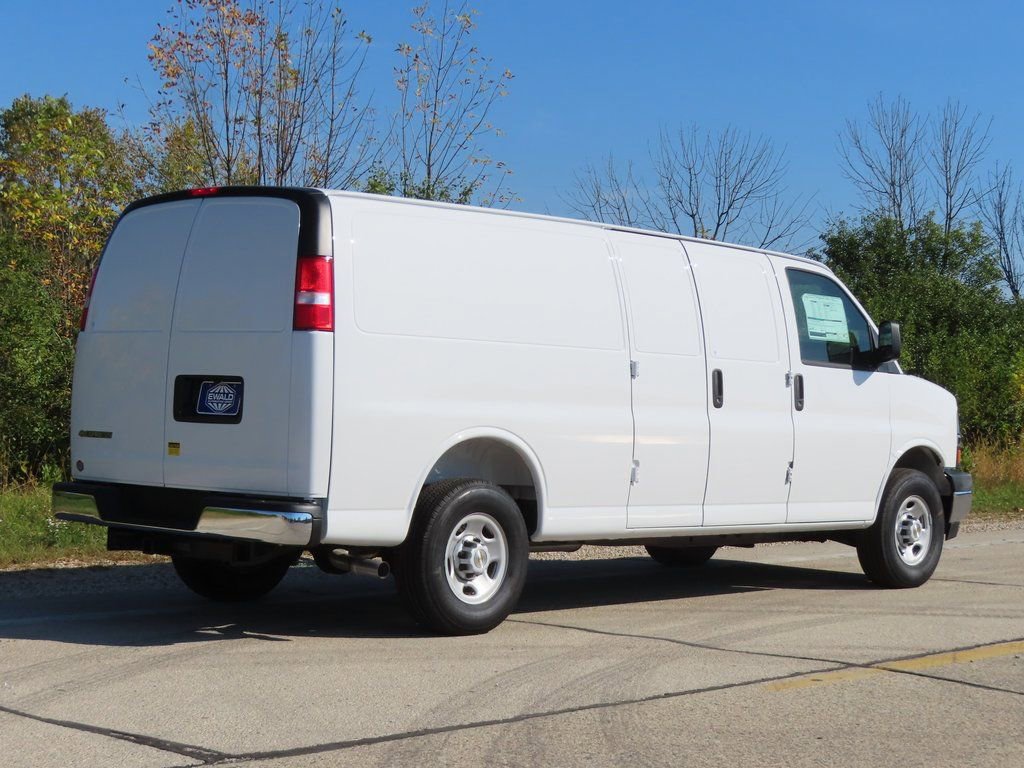 New 2025 Chevrolet Express 2500 Extended w/ Driver Convenience Package image 3