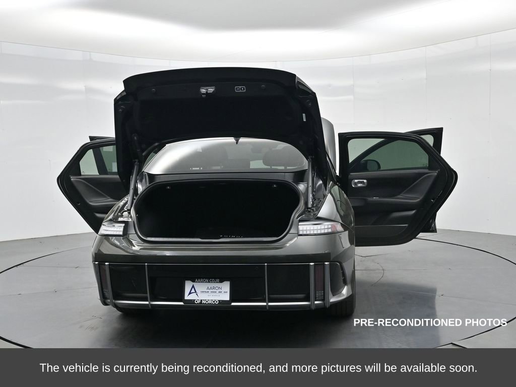 Used 2023 Hyundai Ioniq 6 Limited image 39