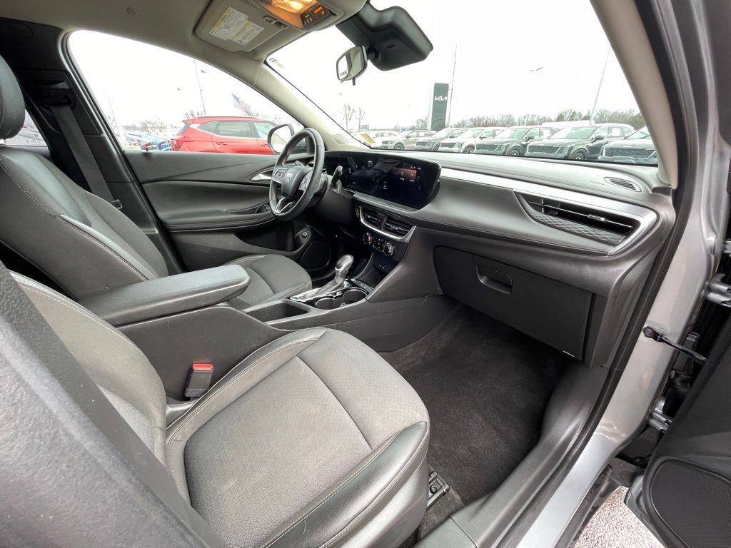 Used 2024 Buick Encore GX Preferred w/ Comfort Package image 26