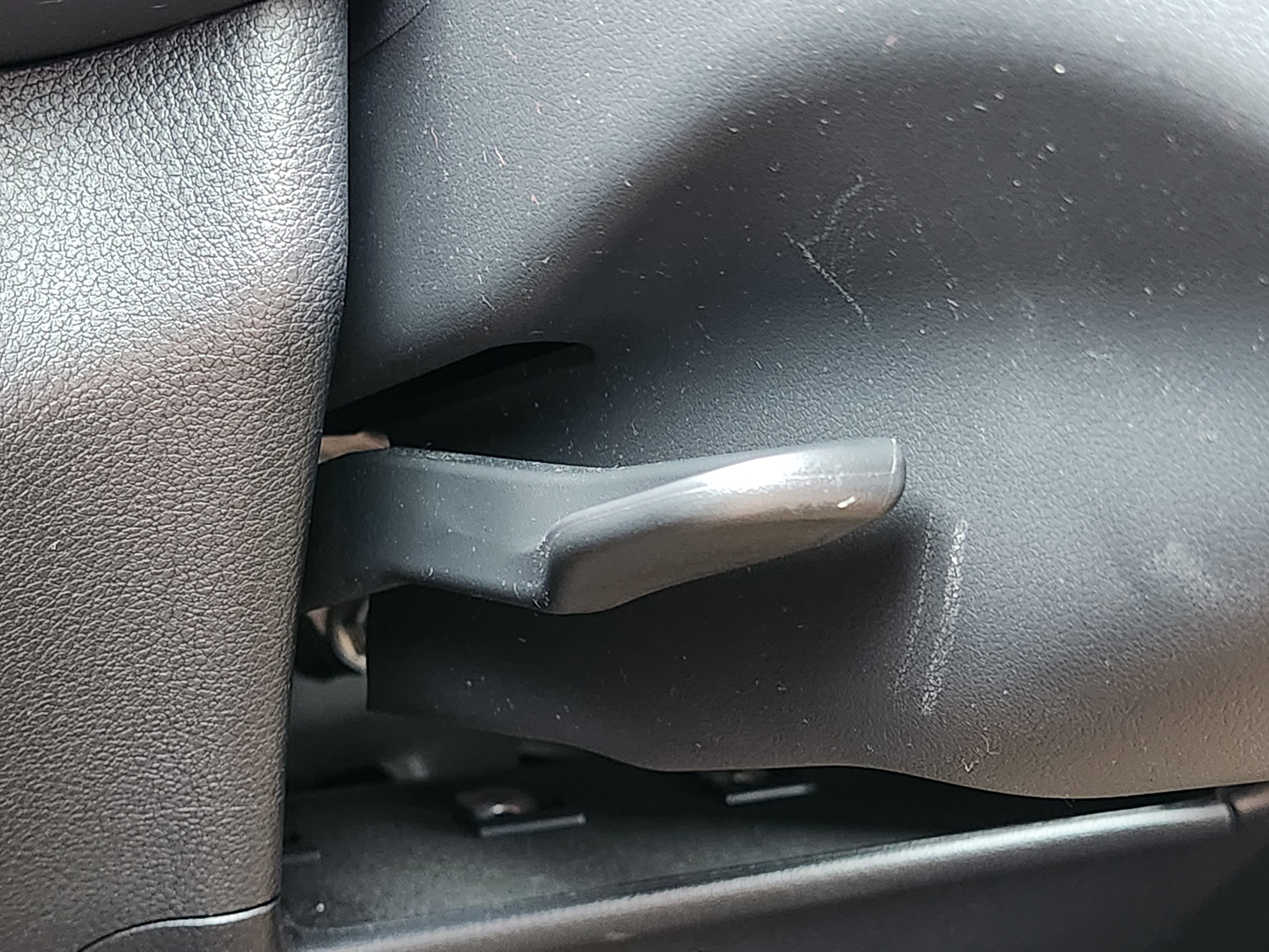 Used 2022 Lexus UX 250h F Sport w/ F Sport Premium Package image 37