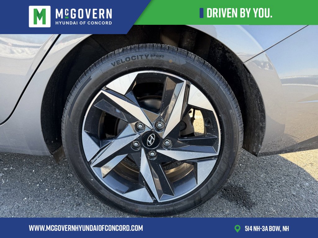 Used 2023 Hyundai Elantra SEL w/ Convenience Package image 25
