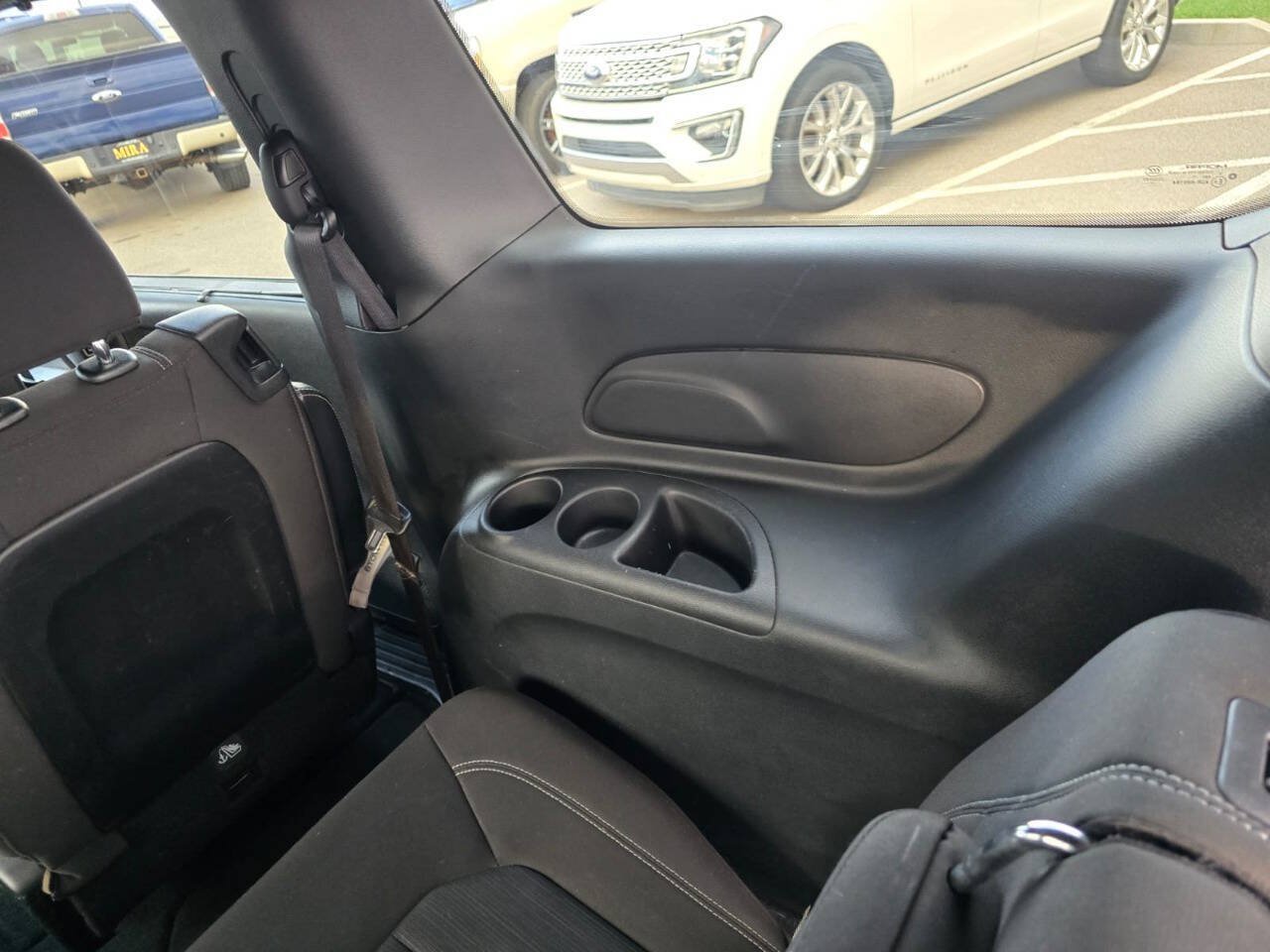 Used 2020 Chrysler Pacifica Touring w/ Advanced Safetytec Group FWD image 52
