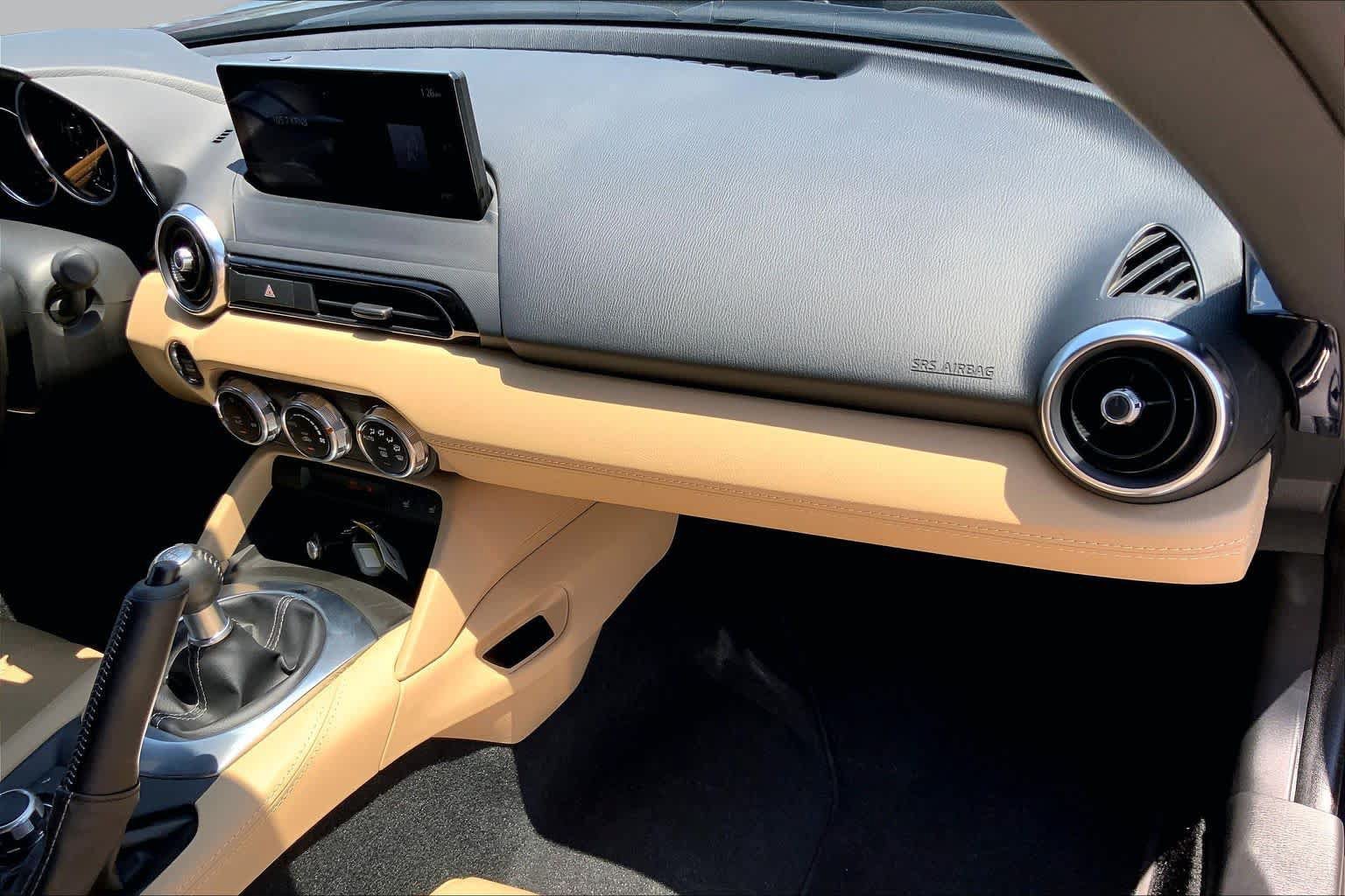 Certified 2025 MAZDA MX-5 Miata Grand Touring RWD image 17