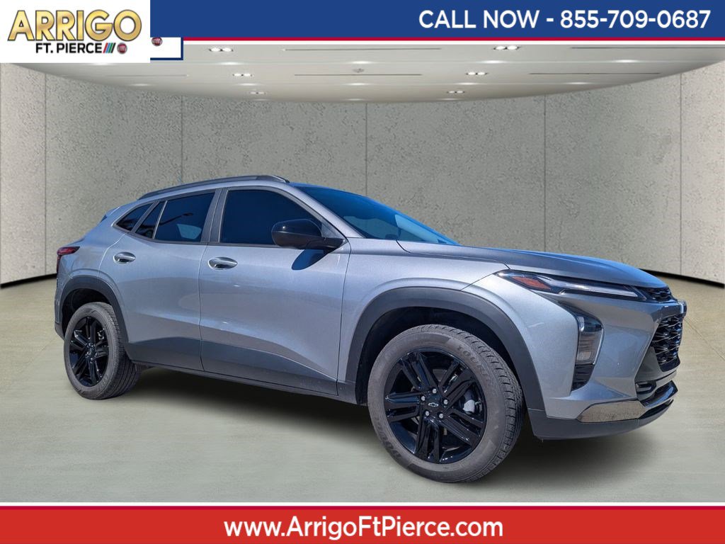 Used 2025 Chevrolet Trax ACTIV w/ Driver Confidence Package