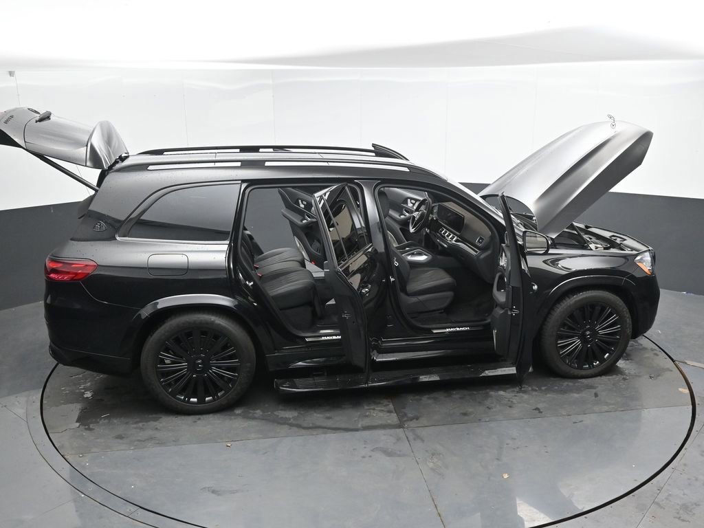 Used 2024 Mercedes-Benz Maybach GLS 600 4MATIC image 53