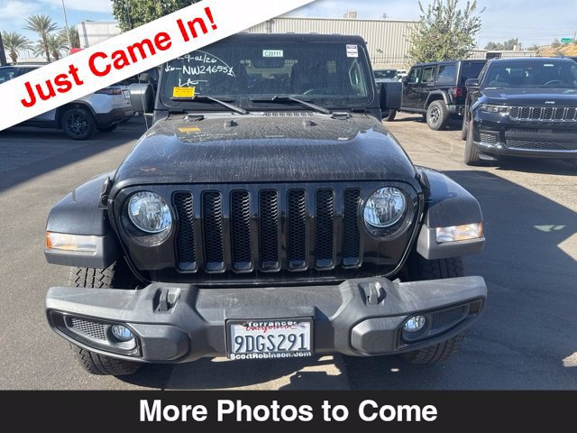 Used 2022 Jeep Wrangler Unlimited Sahara AWD/4WD image 8