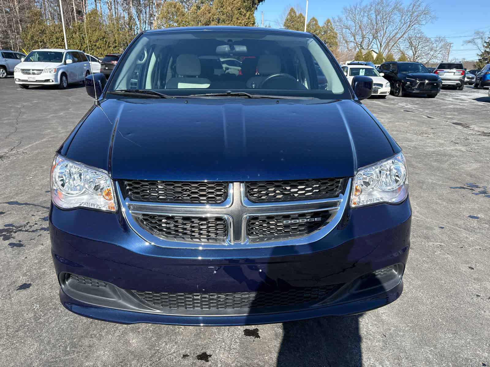 Used 2012 Dodge Grand Caravan SXT image 8
