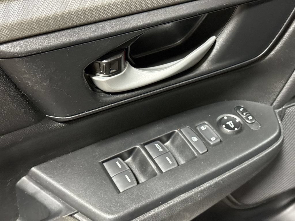 Used 2021 Honda CR-V LX image 20