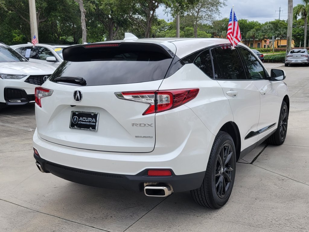 Used 2025 Acura RDX SH-AWD image 7