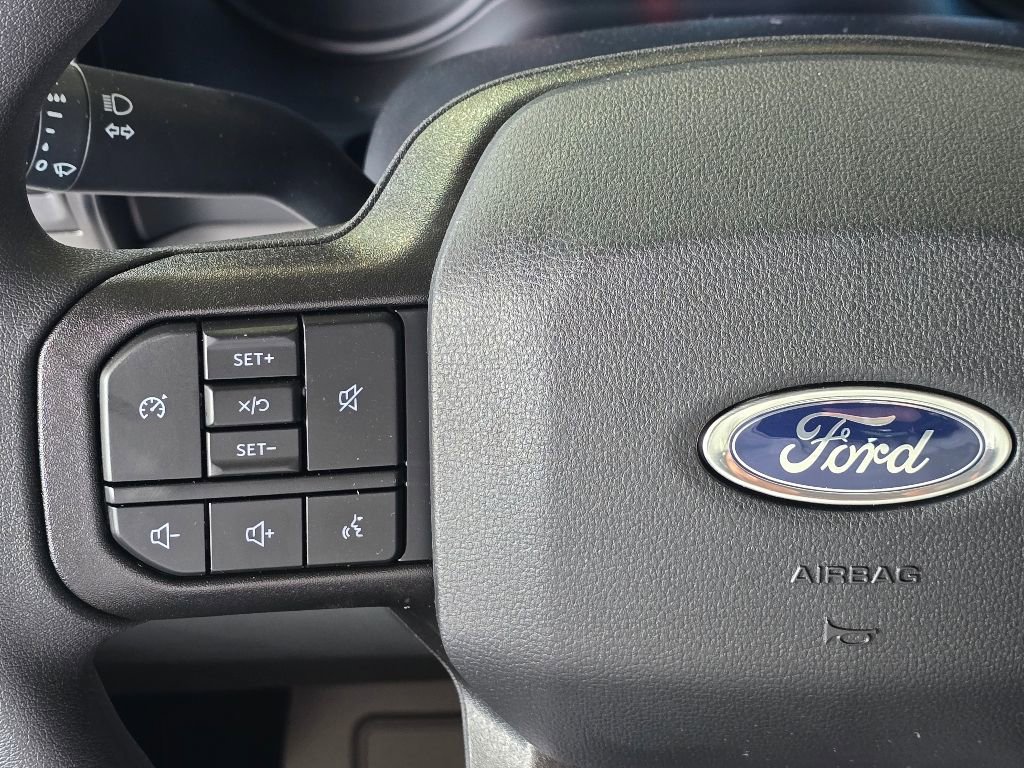 New 2025 Ford F550 4x4 Regular Cab Super Duty image 14