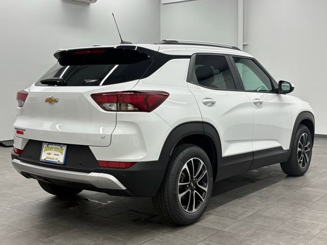 New 2026 Chevrolet TrailBlazer LT w/ Convenience Package image 2