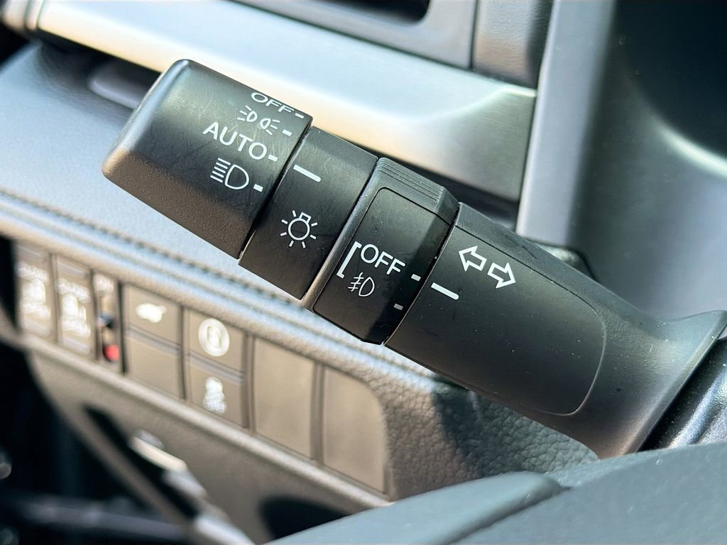 Used 2024 Honda Odyssey EX-L image 36