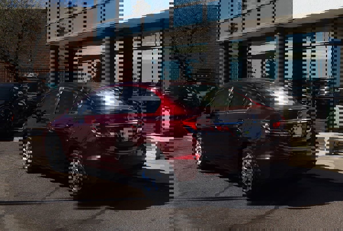 Used 2015 Honda Civic LX image 9