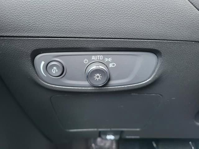 Used 2024 Buick Encore GX Preferred w/ Comfort Package AWD/4WD image 24