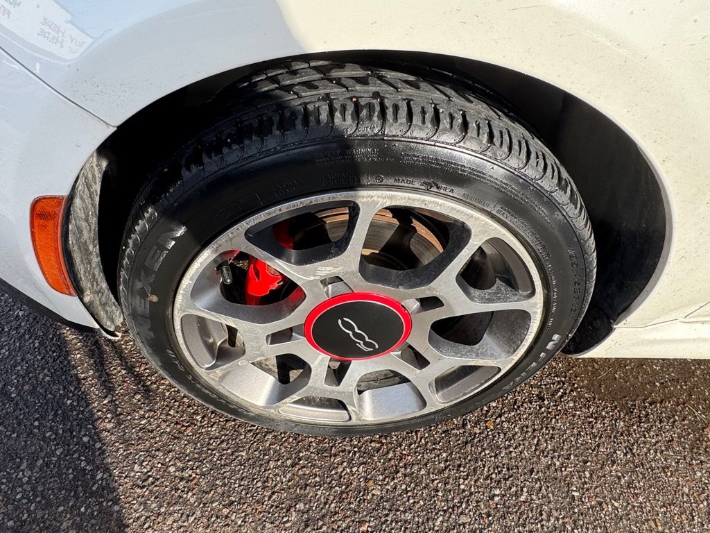 Used 2013 FIAT 500 Sport image 17