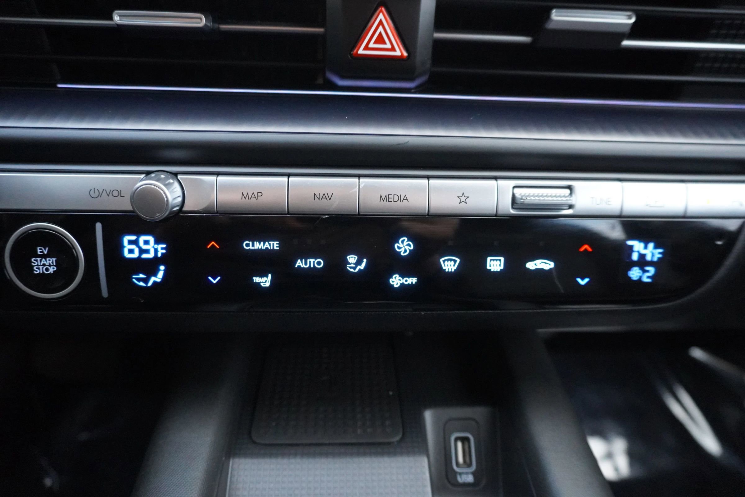 Used 2023 Hyundai Ioniq 6 SEL w/ Cargo Package image 20