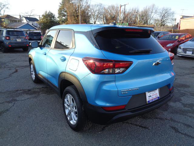 Used 2025 Chevrolet TrailBlazer LS w/ LS Convenience Package AWD/4WD image 5